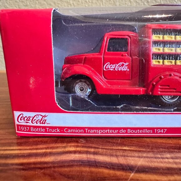 1937 Coca-Cola Bottle Truck Diecast Model 1:87 Scale In Original Box - Picture 3 of 5